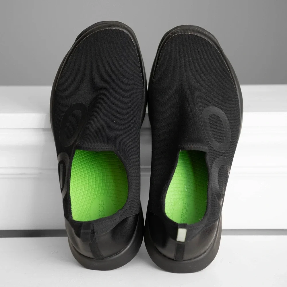 OOFOS OOmg Low Black Recovery Shoes Men 11.5 Slip On Orthopedic Comfort Sneakers